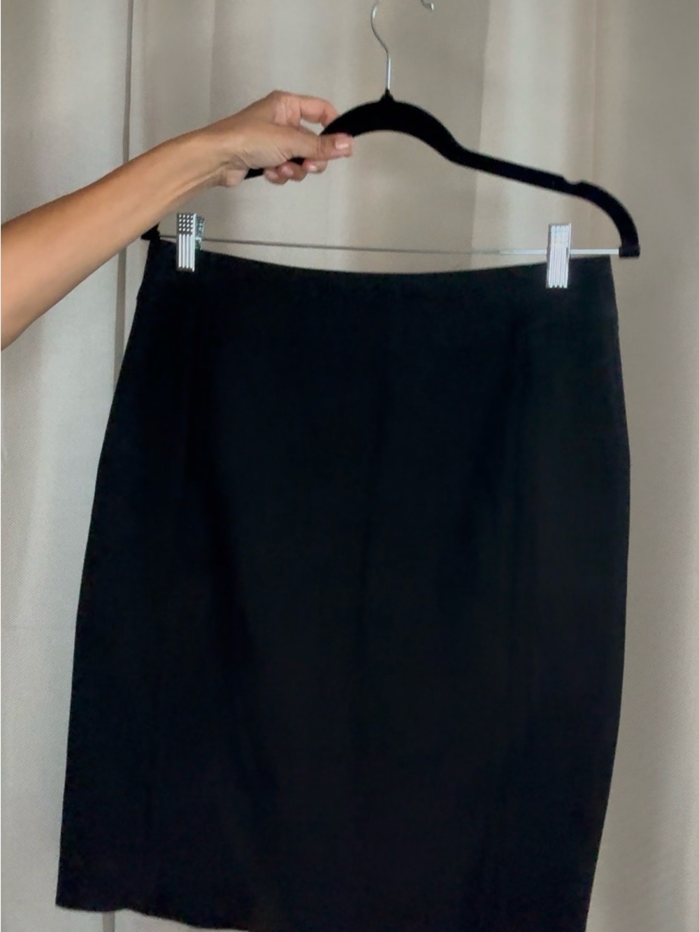 LOFT Black Pencil Skirt - Tailored Office Staple